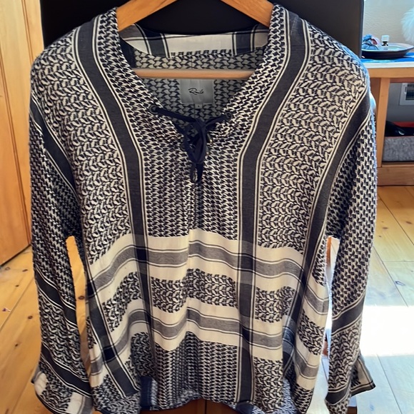 Small rails popover blouse in blue and white - Picture 5 of 7